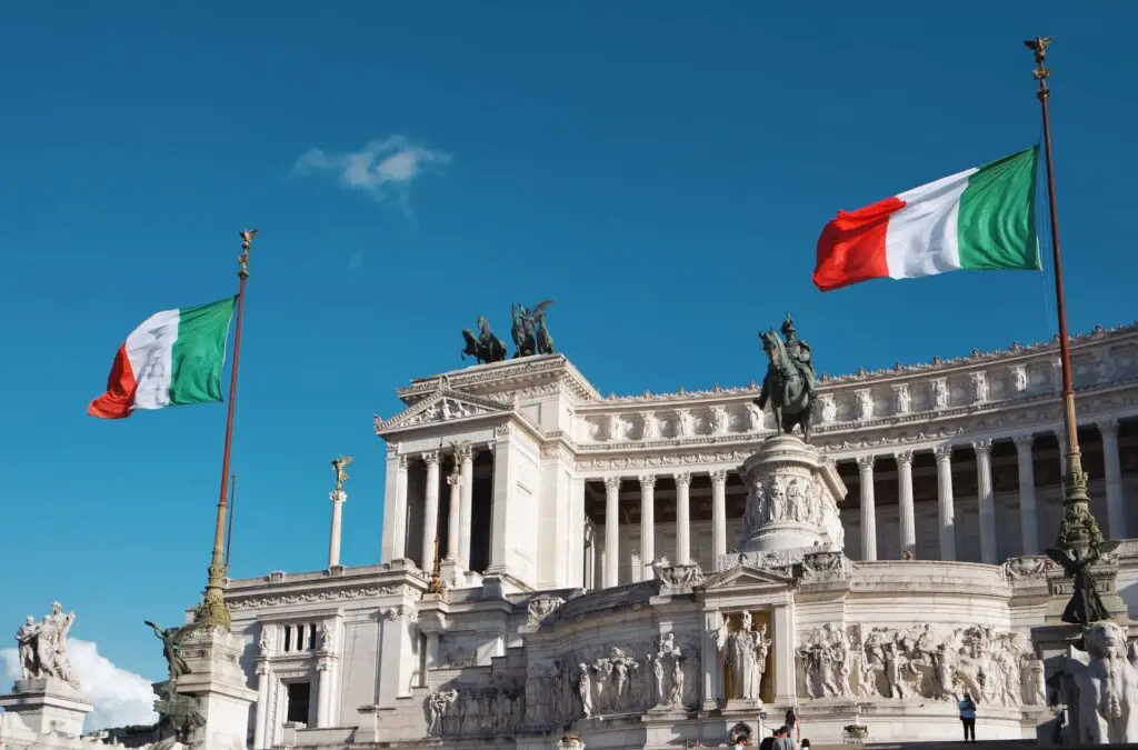Viaja y Estudia en Italia - Becas Internacionales 2021