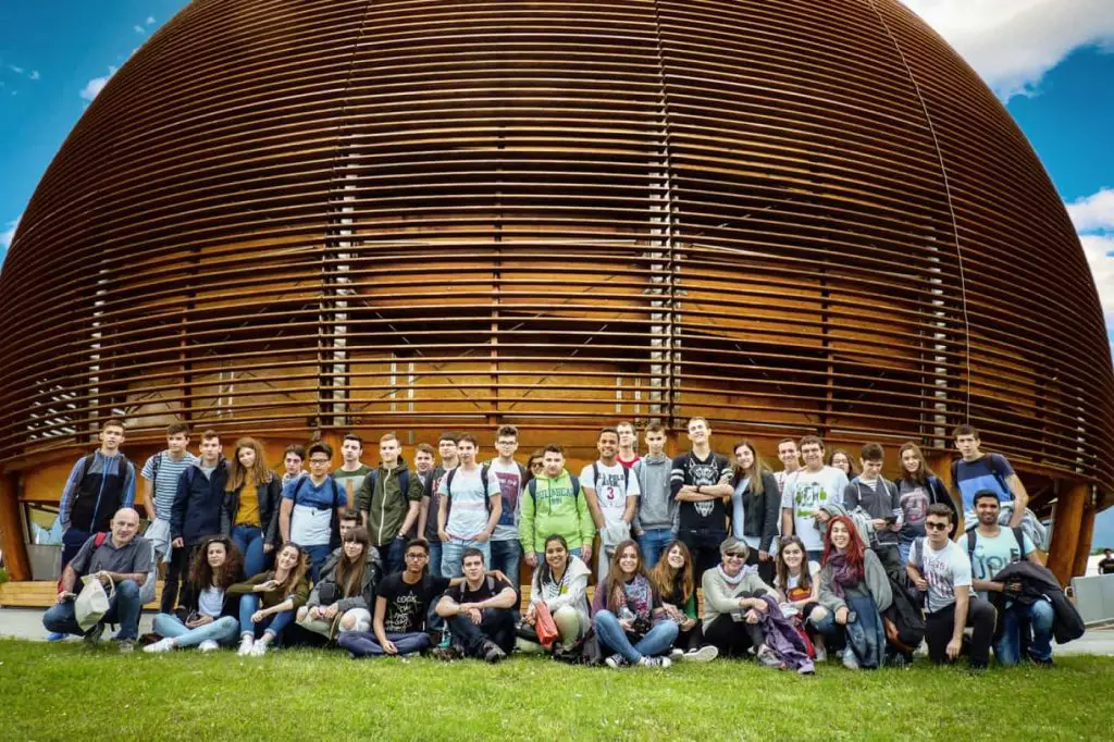 Pasantías CERN Suiza