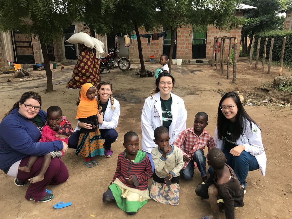 Kate, Proyectos en el Extranjero Tanzania
