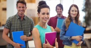 Hay disponibles 1.000 becas para estudiar maestrías virtuales en carreras Stem: así puede participar