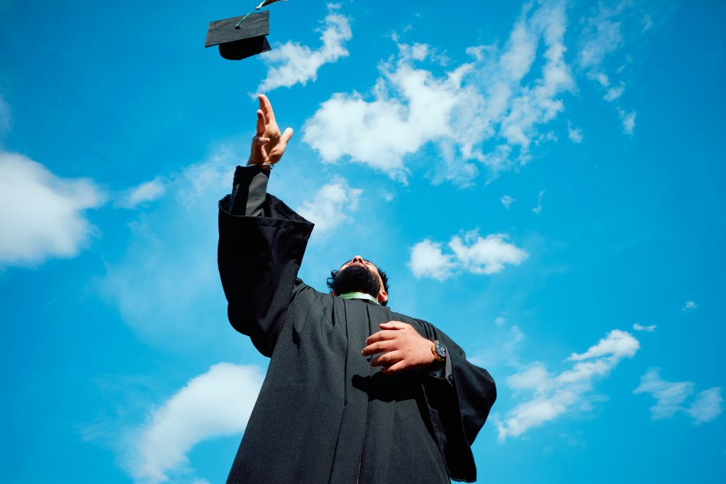 Beca Para Estudiar en Suiza Totalmente Financiada