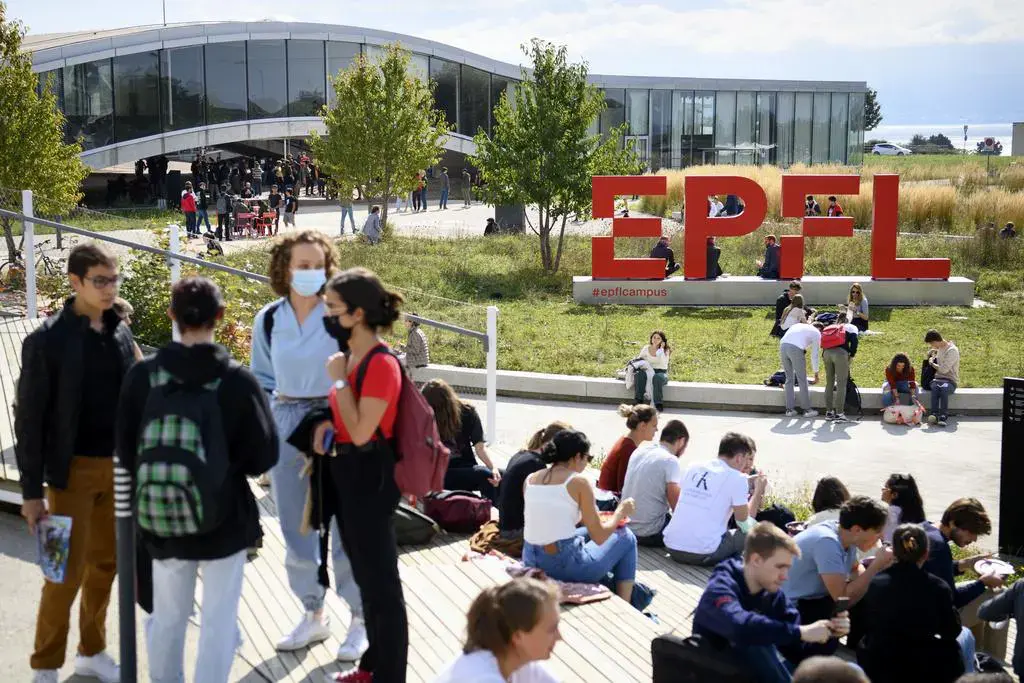 Becas EPFL en Suiza