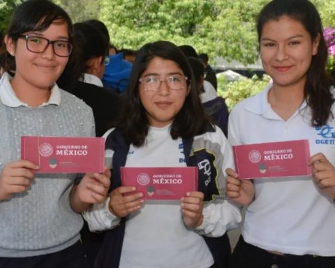 Quiénes serán los beneficiarios de la Beca Benito Juárez que podrán recibir hasta 16 mil pesos
