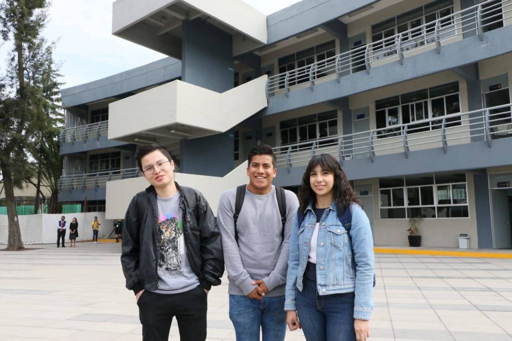 Universidade Rosario Castellanos