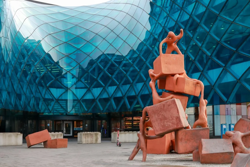 Universidad de Dalarna: becas Choose Dalarna First de maestría