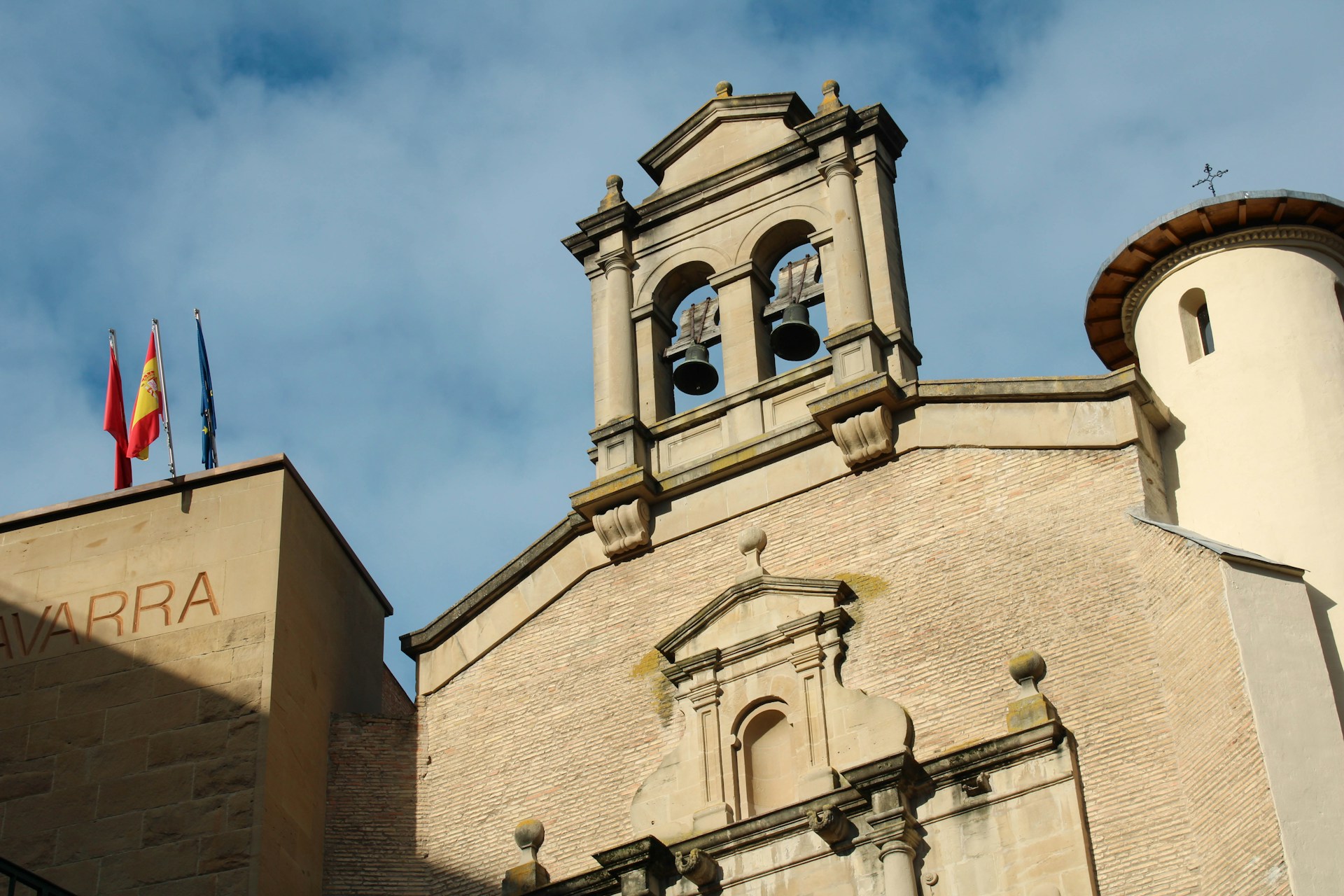 Universidad de Navarra: becas Alumni en España